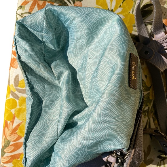 The Sak Exclusive Lavender Studded Leather Shoulder Bag adjustable strap. - Picture 7 of 14